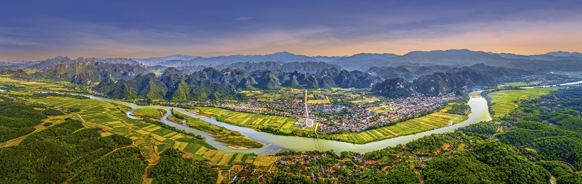 Non nước Con Cuông